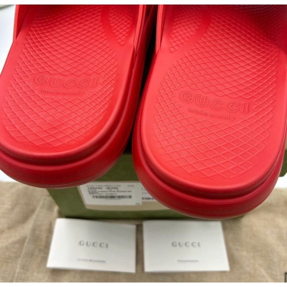 SOLD Men's Gucci interlocking G rubber Pool slides size 12 made in Italy - Picture 6 of 11